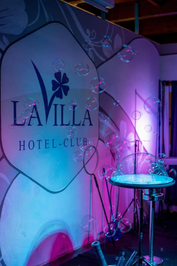 Hotel Club La Villa Martinsicuro Extérieur photo